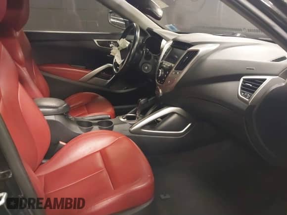 2015 Hyundai Veloster RE:FLEX with VIN KMHTC6AD2FU223615, listed as a IAAI auction lot 41388773 with 111,381 mi miles and . Bid and sale history available at DreamBid. Image 5.