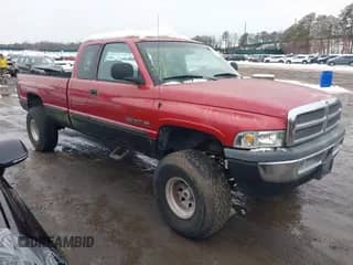 1999 Dodge 1500 with VIN 1B7HF13YXXJ577700, listed as a IAAI auction lot 41544021 with 68,124 mi miles and . Bid and sale history available at DreamBid. Image 1.