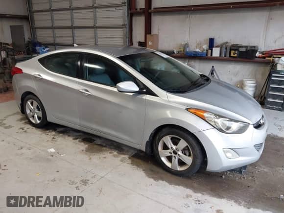 2013 Hyundai Elantra Limited с VIN 5NPDH4AE2DH419665, выставлен на аукционе IAAI как лот 43563973 с пробегом 166 855 миль миль и . История ставок и продаж доступна на DreamBid. Изображение 1.