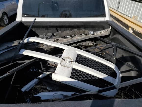 2017 Ram 1500 Express with VIN 1C6RR7KG4HS727374, listed as a Copart auction lot 42587015 with 114,857 mi miles and Non repairable. Bid and sale history available at DreamBid. Image 14.