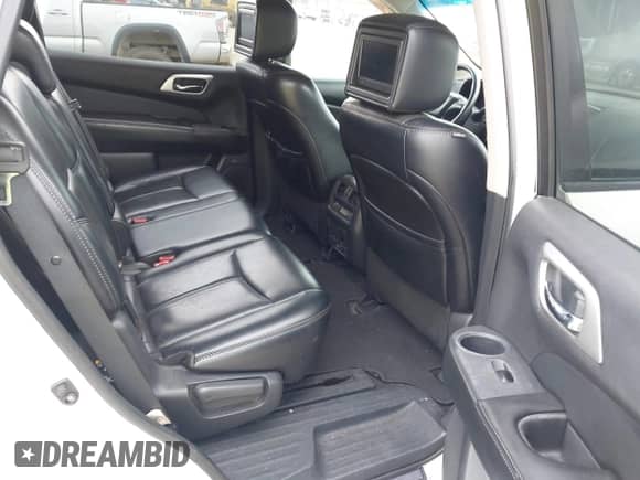2014 Nissan Pathfinder SL with VIN 5N1AR2MM5EC727350, listed as a IAAI auction lot 43003553 with 131,867 mi miles and . Bid and sale history available at DreamBid. Image 8.
