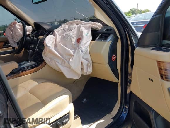 2008 Land Rover Range Rover Sport HSE with VIN SALSK25468A187270, listed as a IAAI auction lot 42942686 with 127,248 mi miles and . Bid and sale history available at DreamBid. Image 5.