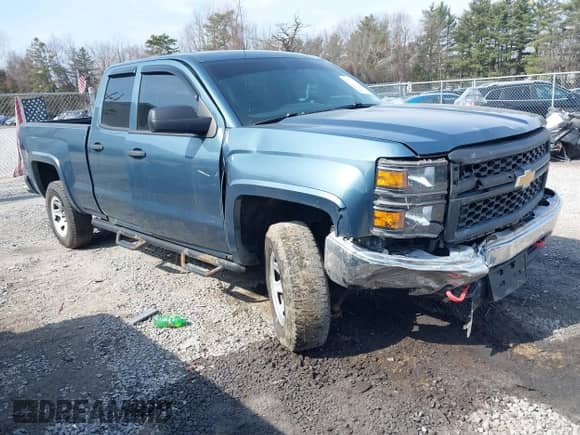 2014 Chevrolet Silverado 1500 Work Truck z VIN 1GCVKPEC8EZ140750, wystawiony jako IAAI lot #41751347 z przebiegiem 143 346 mil mil oraz . Historia ofert i sprzedaży dostępna na DreamBid. Obrazek 1.