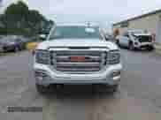 2018 GMC Sierra 1500 SLT z VIN 3GTU2NECXJG634683, wystawiony jako IAAI lot #43374368 z przebiegiem 76 104 mil mil oraz . Historia ofert i sprzedaży dostępna na DreamBid. Obrazek 12.