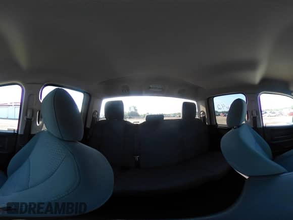 2018 Ram 1500 Tradesman с VIN 1C6RR7FT8JS198590, выставлен на аукционе IAAI как лот 42712642 с пробегом 75 284 миль миль и . История ставок и продаж доступна на DreamBid. Изображение 19.