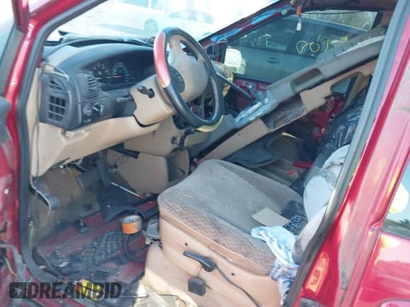 1998 Dodge Caravan SE with VIN 1B4GP44R9WB659280, listed as a IAAI auction lot 41234164 with Not provided miles and . Bid and sale history available at DreamBid. Image 6.