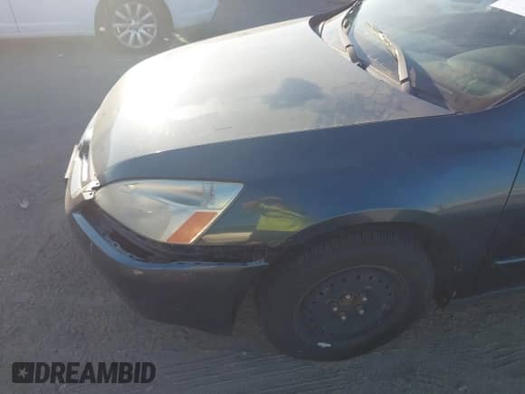 2004 Honda Accord LX с VIN JHMCM56434C029696, выставлен на аукционе IAAI как лот 42703196 с пробегом Не указан миль и . История ставок и продаж доступна на DreamBid. Изображение 13.