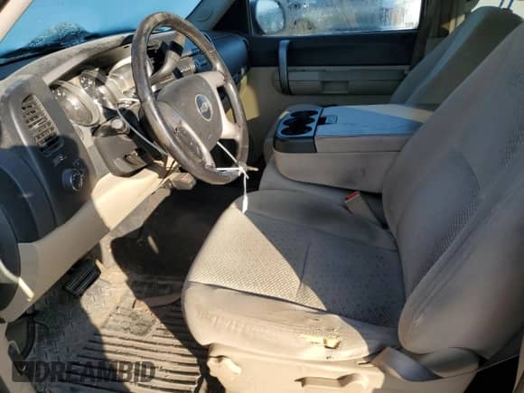 2007 Chevrolet Silverado 2500HD 1LT с VIN 1GCHK23K77F541849, выставлен на аукционе Copart как лот 50536725 с пробегом 172 136 миль миль и Чистый • Clean title. История ставок и продаж доступна на DreamBid. Изображение 7.