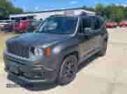 2018 Jeep Renegade Altitude with VIN ZACCJABB7JPG74043, listed as a Copart auction lot 69500015 with 25,125 mi miles and Clean title. Bid and sale history available at DreamBid. Image 2.