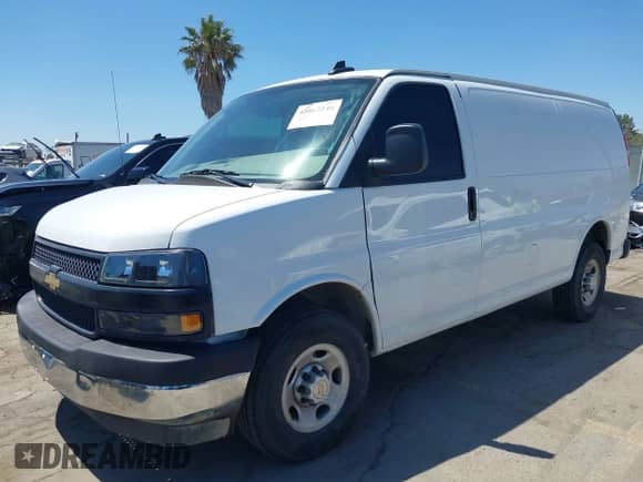 2024 Chevrolet Express Cargo с VIN 1GCWGAFP2R1279801, выставлен на аукционе IAAI как лот 42847246 с пробегом 11 611 миль миль и . История ставок и продаж доступна на DreamBid. Изображение 17.