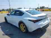 2024 Lexus IS 500 F Sport Performance z VIN JTHAP1D22R5006706, wystawiony jako IAAI lot #42397037 z przebiegiem 1 317 mil mil oraz . Historia ofert i sprzedaży dostępna na DreamBid. Obrazek 3.