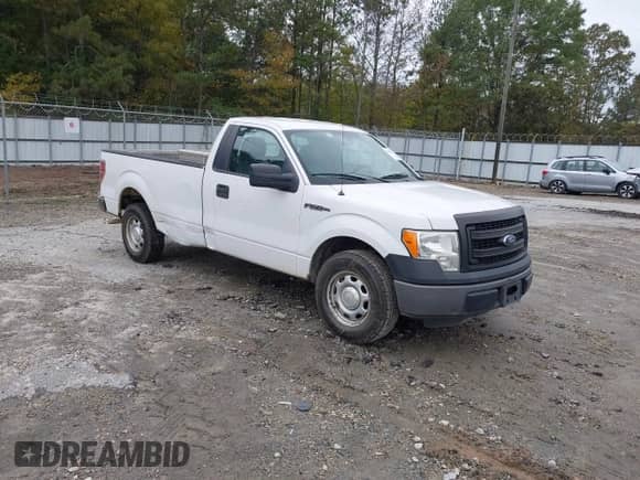 2014 Ford F-150 XL z VIN 1FTMF1CM1EKD77176, wystawiony jako IAAI lot #43555251 z przebiegiem 194 350 mil mil oraz . Historia ofert i sprzedaży dostępna na DreamBid. Obrazek 1.
