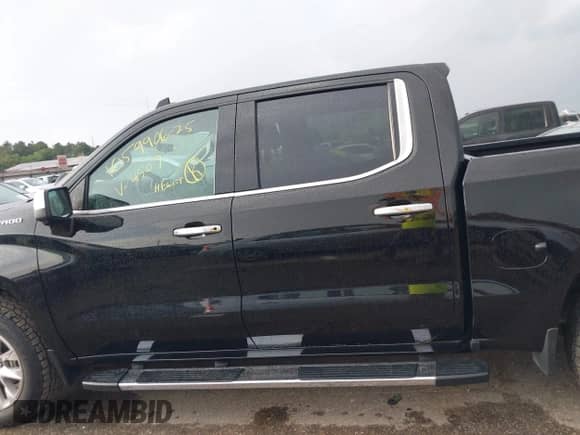 2021 Chevrolet Silverado 1500 LTZ with VIN 1GCUYGED0MZ134507, listed as a IAAI auction lot 43021521 with 79,539 mi miles and . Bid and sale history available at DreamBid. Image 14.