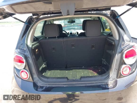 2014 Chevrolet Sonic LT with VIN 1G1JC6SH0E4208843, listed as a IAAI auction lot 42767630 with 124,697 mi miles and . Bid and sale history available at DreamBid. Image 17.