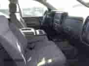 2018 Chevrolet Silverado 1500 Work Truck с VIN 1GCVKNEH0JZ234678, выставлен на аукционе IAAI как лот 41635601 с пробегом 281 758 миль миль и . История ставок и продаж доступна на DreamBid. Изображение 5.