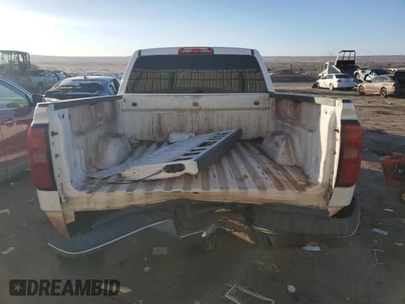 2015 Chevrolet Silverado 1500 Work Truck с VIN 3GCPCPEH3FG353687, выставлен на аукционе Copart как лот 45452475 с пробегом 178 832 миль миль и Списание • Salvage title. История ставок и продаж доступна на DreamBid. Изображение 6.
