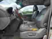 2004 Toyota Sienna XLE with VIN 5TDBA22C04S028621, listed as a Copart auction lot 63817405 with 192,862 mi miles and Clean title. Bid and sale history available at DreamBid. Image 7.