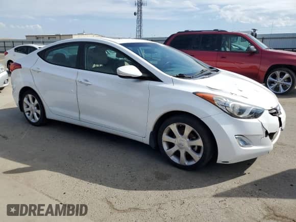 2013 Hyundai Elantra Limited z VIN 5NPDH4AE7DH188133, wystawiony jako Copart lot #81794825 z przebiegiem 99 241 mil mil oraz Szkoda całkowita • Salvage title. Historia ofert i sprzedaży dostępna na DreamBid. Obrazek 4.
