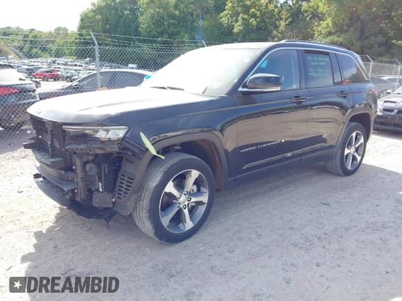 2023 Jeep Grand Cherokee Limited с VIN 1C4RJHBG3PC516665, выставлен на аукционе IAAI как лот 43357909 с пробегом 53 353 миль миль и . История ставок и продаж доступна на DreamBid. Изображение 2.