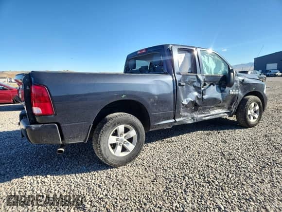 2017 Ram 1500 Express z VIN 1C6RR7FG3HS699559, wystawiony jako Copart lot #81160795 z przebiegiem 73 315 mil mil oraz Szkoda całkowita • Salvage title. Historia ofert i sprzedaży dostępna na DreamBid. Obrazek 3.