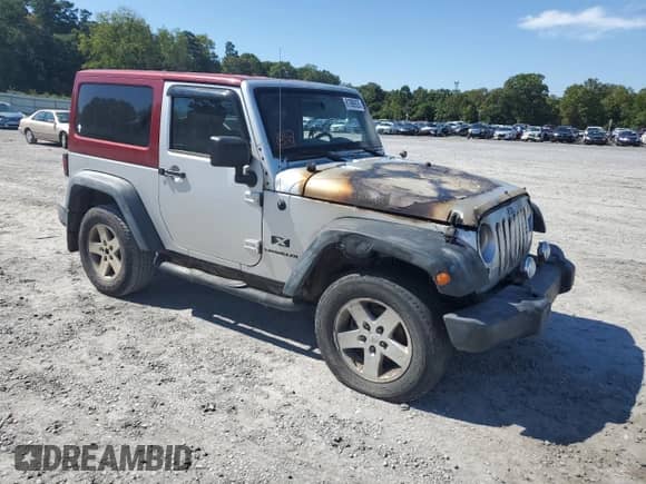 2008 Jeep Wrangler X с VIN 1J4FA241X8L567584, выставлен на аукционе Copart как лот 81886935 с пробегом Не указан миль и Списание • Salvage title. История ставок и продаж доступна на DreamBid. Изображение 4.
