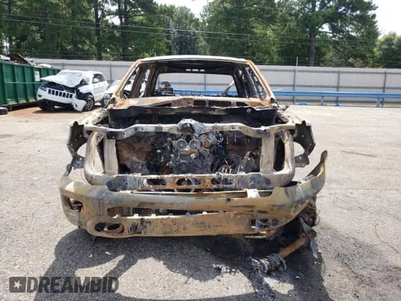 2022 Ram 1500 Limited z VIN 1C6RREHT0NN329341, wystawiony jako Copart lot #59940523 z przebiegiem Nie podano mil oraz Szkoda całkowita • Salvage title. Historia ofert i sprzedaży dostępna na DreamBid. Obrazek 5.