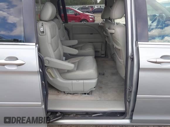 2007 Honda Odyssey EX-L с VIN 5FNRL38637B098493, выставлен на аукционе IAAI как лот 42970097 с пробегом 113 395 миль миль и . История ставок и продаж доступна на DreamBid. Изображение 8.