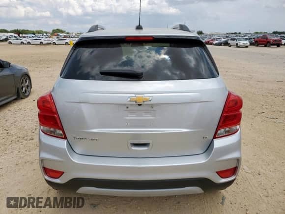 2018 Chevrolet Trax LT with VIN KL7CJPSB9JB599842, listed as a Copart auction lot 70315685 with 42,676 mi miles and Salvage title. Bid and sale history available at DreamBid. Image 6.