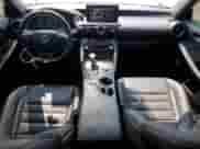2023 Lexus IS 350 F Sport z VIN JTHGZ1E2XP5027982, wystawiony jako Copart lot #60744345 z przebiegiem 13 350 mil mil oraz Szkoda całkowita • Salvage title. Historia ofert i sprzedaży dostępna na DreamBid. Obrazek 8.