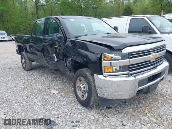 2016 Chevrolet Silverado 2500HD Work Truck с VIN 1GC1KUEG6GF193838, выставлен на аукционе IAAI как лот 41969110 с пробегом 72 392 миль миль и . История ставок и продаж доступна на DreamBid. Изображение 1.
