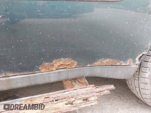 2005 Chevrolet TrailBlazer LS с VIN 1GNDT13S452162342, выставлен на аукционе IAAI как лот 43237052 с пробегом 152 079 миль миль и . История ставок и продаж доступна на DreamBid. Изображение 6.
