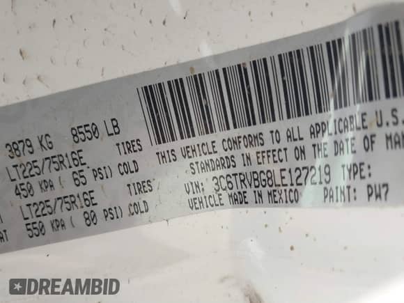 2020 Ram ProMaster Cargo z VIN 3C6TRVBG8LE127219, wystawiony jako IAAI lot #41229938 z przebiegiem Nie podano mil oraz . Historia ofert i sprzedaży dostępna na DreamBid. Obrazek 9.