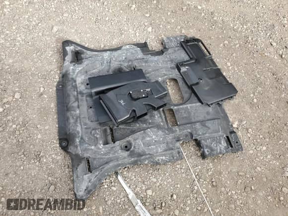 2019 Mercedes-Benz GLS 550 с VIN 4JGDF7DE2KB199392, выставлен на аукционе Copart как лот 49674175 с пробегом 81 808 миль миль и Чистый • Clean title. История ставок и продаж доступна на DreamBid. Изображение 13.