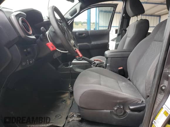 2017 Toyota Tacoma SR5 with VIN 5TFCZ5AN3HX106276, listed as a Copart auction lot 84560585 with 142,815 mi miles and Salvage title. Bid and sale history available at DreamBid. Image 7.