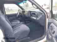 1998 Chevrolet Silverado 2500 с VIN 1GCGK29RXWE183330, выставлен на аукционе IAAI как лот 41938680 с пробегом 229 376 миль миль и . История ставок и продаж доступна на DreamBid. Изображение 5.