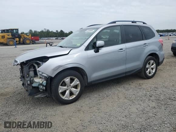 2015 Subaru Forester Premium z VIN JF2SJADCXFH447026, wystawiony jako Copart lot #82338595 z przebiegiem 114 037 mil mil oraz Szkoda całkowita • Salvage title. Historia ofert i sprzedaży dostępna na DreamBid. Obrazek 1.