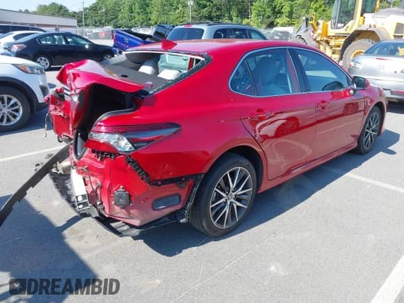 2023 Toyota Camry Hybrid XLE с VIN 4T1F31AK2PU051618, выставлен на аукционе IAAI как лот 42805098 с пробегом 23 403 миль миль и . История ставок и продаж доступна на DreamBid. Изображение 4.