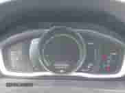 2017 Volvo S60 Inscription с VIN LYV402HK5HB154043, выставлен на аукционе IAAI как лот 41763769 с пробегом 136 736 миль миль и . История ставок и продаж доступна на DreamBid. Изображение 7.