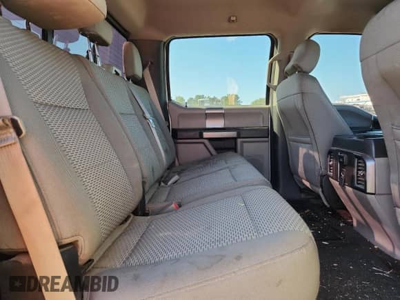 2016 Ford F-150 XLT с VIN 1FTEW1EF4GFC54714, выставлен на аукционе Copart как лот 83866995 с пробегом 269 902 миль миль и Списание • Salvage title. История ставок и продаж доступна на DreamBid. Изображение 10.