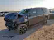 2021 Chevrolet Tahoe RST z VIN 1GNSCRKD4MR282558, wystawiony jako Copart lot #69515065 z przebiegiem 45 888 mil mil oraz Szkoda całkowita • Salvage title. Historia ofert i sprzedaży dostępna na DreamBid. Obrazek 1.