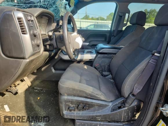 2017 Chevrolet Silverado 1500 LT z VIN 3GCUKREC6HG192230, wystawiony jako Copart lot #70720235 z przebiegiem Nie podano mil oraz Szkoda całkowita • Salvage title. Historia ofert i sprzedaży dostępna na DreamBid. Obrazek 7.