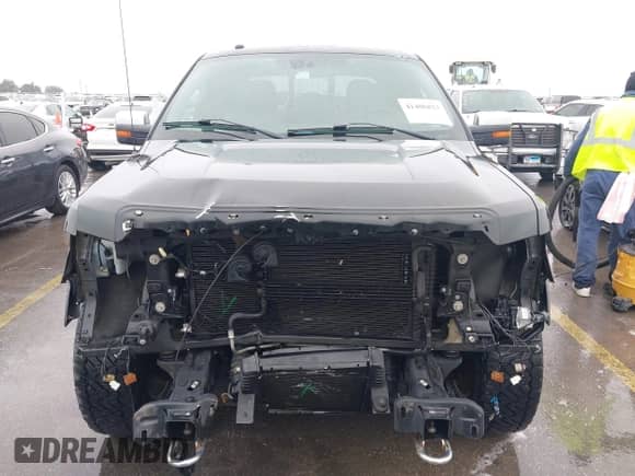 2011 Ford F-150 XLT z VIN 1FTFW1ET8BFD26923, wystawiony jako IAAI lot #41406823 z przebiegiem 94 584 mil mil oraz . Historia ofert i sprzedaży dostępna na DreamBid. Obrazek 6.