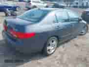 2005 Honda Accord EX-L with VIN 1HGCM55895A124140, listed as a IAAI auction lot 42648032 with 232,119 mi miles and . Bid and sale history available at DreamBid. Image 4.