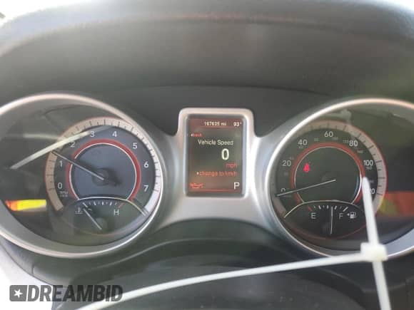 2016 Dodge Journey SXT with VIN 3C4PDCBG9GT165735, listed as a Copart auction lot 84241435 with 167,635 mi miles and Salvage title. Bid and sale history available at DreamBid. Image 9.