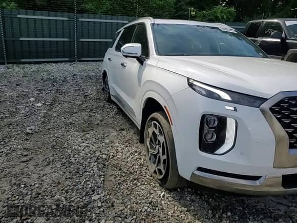 2022 Hyundai Palisade Calligraphy с VIN KM8R7DHE1NU386627, выставлен на аукционе Copart как лот 60686744 с пробегом 41 519 миль миль и Списание • Salvage title. История ставок и продаж доступна на DreamBid. Изображение 11.