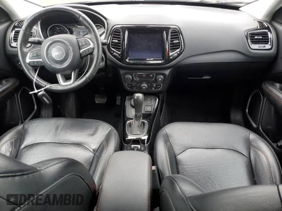 2018 Jeep Compass Limited с VIN 3C4NJDCB8JT307816, выставлен на аукционе Copart как лот 85570995 с пробегом 79 853 миль миль и Списание • Salvage title. История ставок и продаж доступна на DreamBid. Изображение 8.