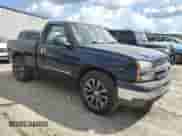 2005 Chevrolet Silverado 1500 LS с VIN 1GCEC14V35Z140989, выставлен на аукционе Copart как лот 73601774 с пробегом 236 233 миль миль и Списание • Salvage title. История ставок и продаж доступна на DreamBid. Изображение 4.