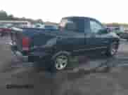 2002 Dodge 1500 z VIN 1D7HA16N72J236592, wystawiony jako Copart lot #84452795 z przebiegiem 358 647 mil mil oraz Szkoda całkowita • Salvage title. Historia ofert i sprzedaży dostępna na DreamBid. Obrazek 3.