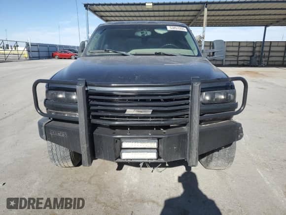 2003 Chevrolet Suburban LT с VIN 3GNGK26G33G189968, выставлен на аукционе Copart как лот 53857205 с пробегом 164 645 миль миль и Списание • Salvage title. История ставок и продаж доступна на DreamBid. Изображение 5.