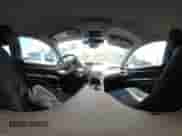 2020 Toyota Camry LE z VIN 4T1C11AKXLU910439, wystawiony jako IAAI lot #42723450 z przebiegiem Nie podano mil oraz . Historia ofert i sprzedaży dostępna na DreamBid. Obrazek 18.